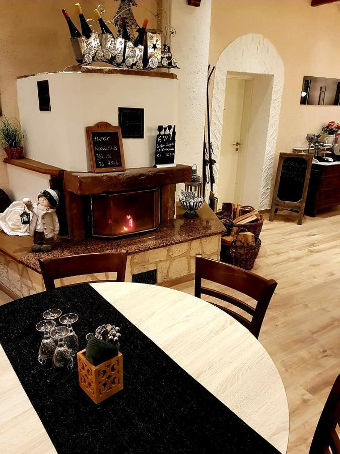 Ferienzimmer Weingut Mack Oestrich-Winkel Exteriör bild