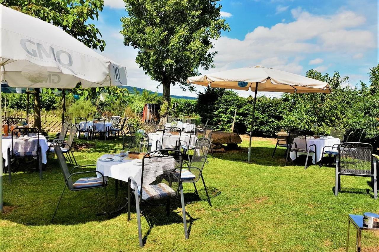 Ferienzimmer Weingut Mack Oestrich-Winkel Exteriör bild