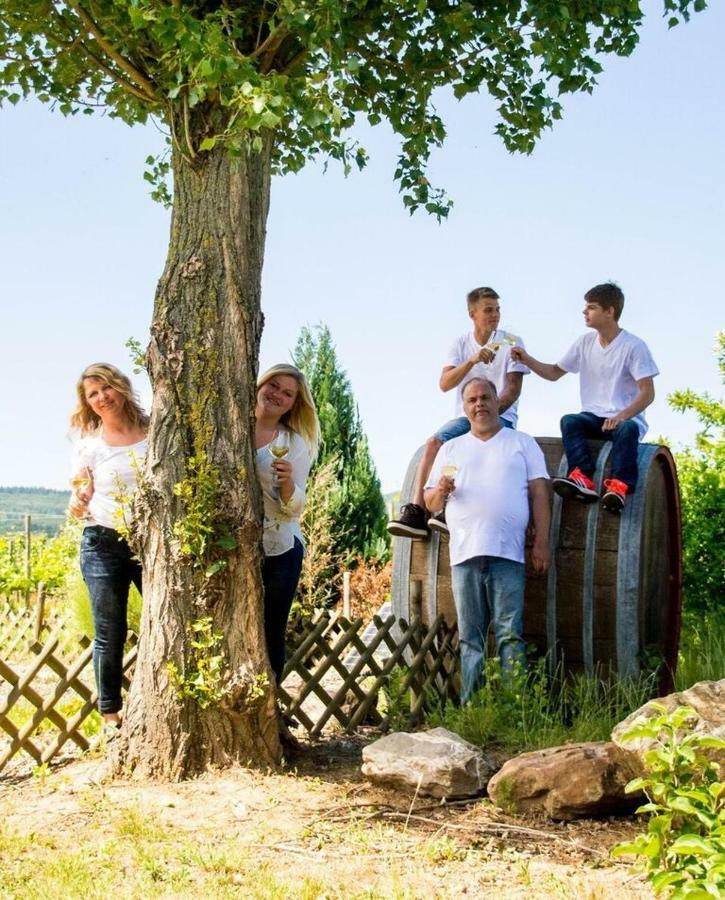 Ferienzimmer Weingut Mack Oestrich-Winkel Exteriör bild
